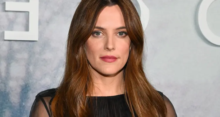 Biography of Riley Keough