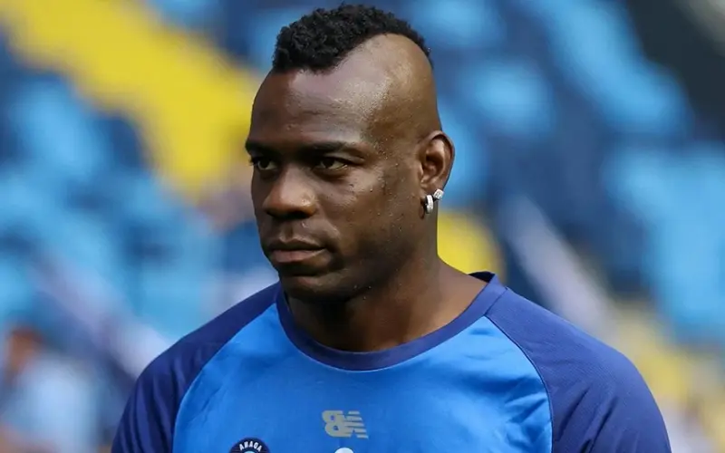 What is the net worth of Mario Balotelli