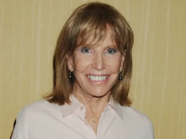 Leslie Charleson Professional Life