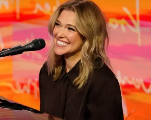 More about on Rachel Platten