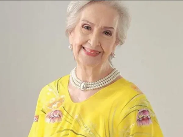 Queen of Philippine Gloria Romero Net Worth